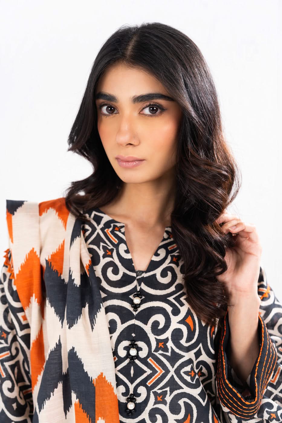 Al Karam | Winter 24 | FW-16-24 - Official Alkaram stockist in UK - Sakeena London