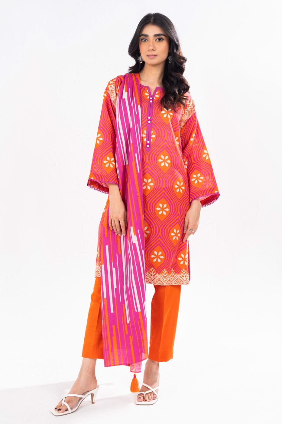 Al Karam | Winter 24 | FW-18-24 - Official Alkaram stockist in UK - Sakeena London