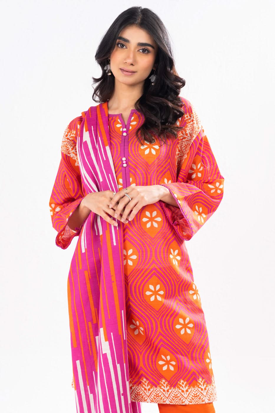 Al Karam | Winter 24 | FW-18-24 - Official Alkaram stockist in UK - Sakeena London