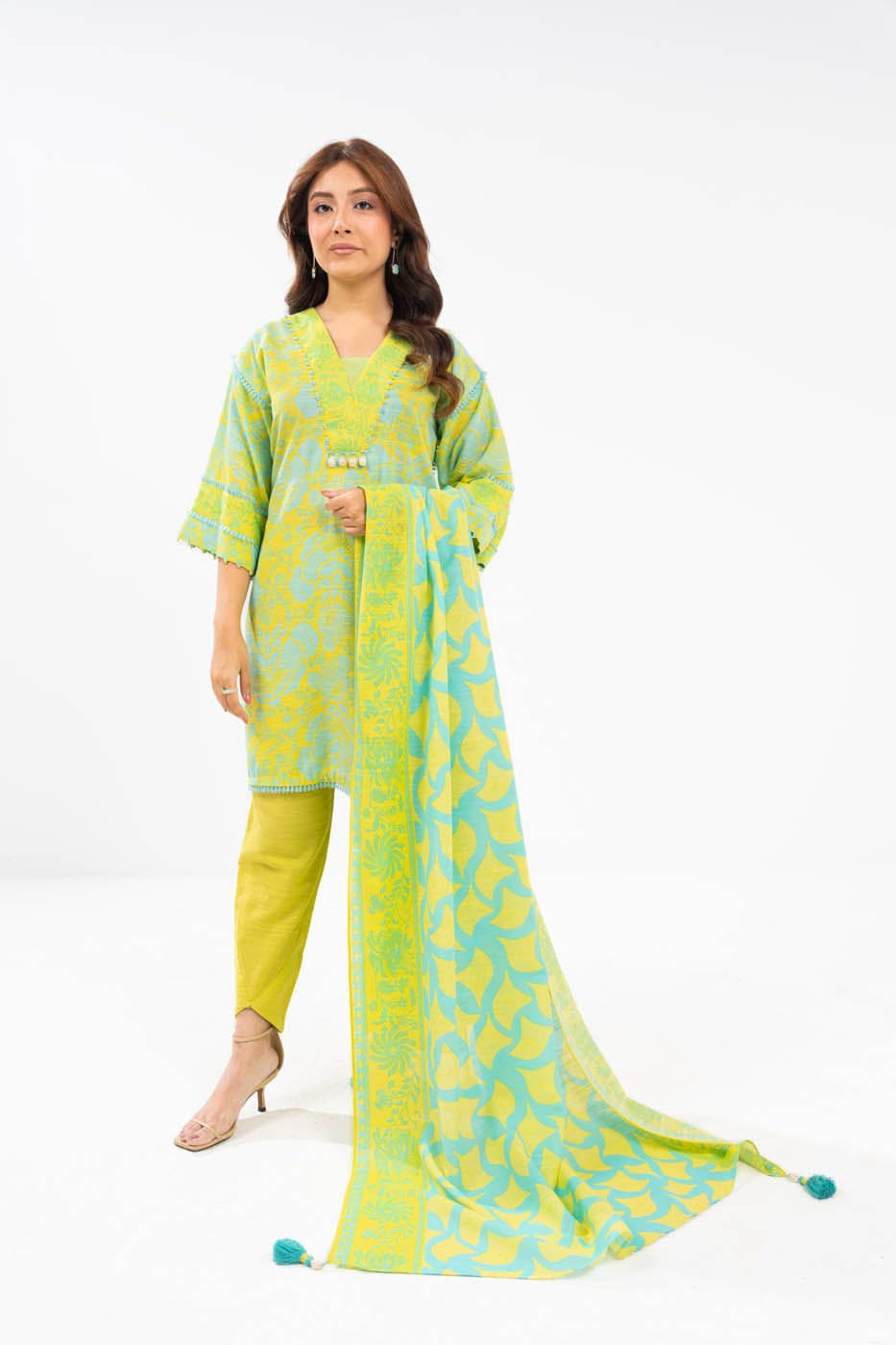 Al Karam | Winter 24 | FW-19-24 - Official Alkaram stockist in UK - Sakeena London