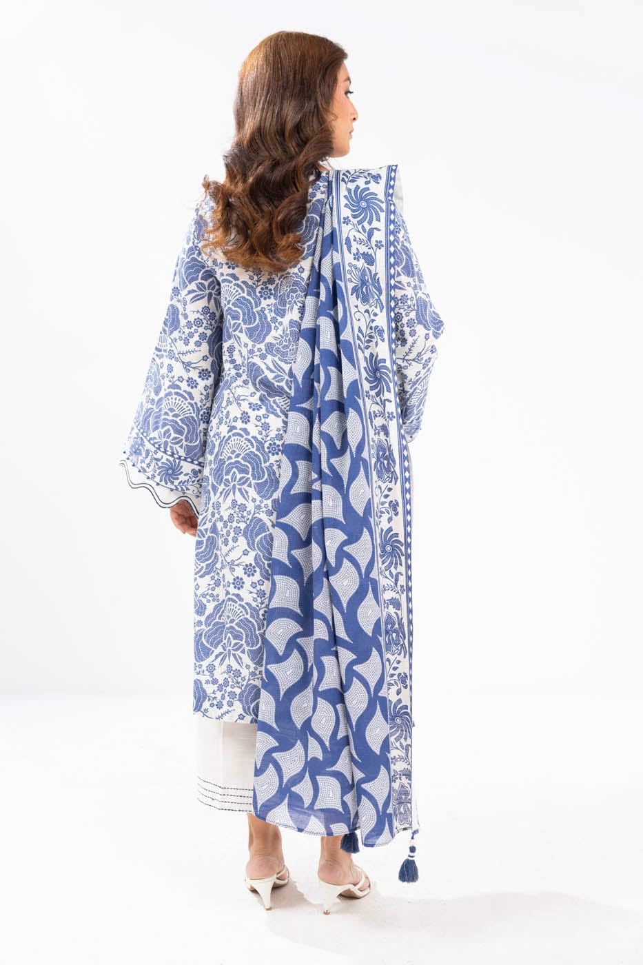 Al Karam | Winter 24 | FW-19-24 - Official Alkaram stockist in UK - Sakeena London