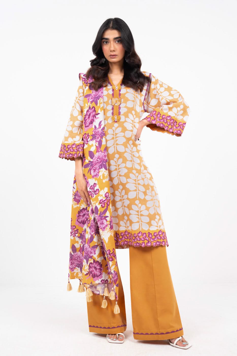 Al Karam | Winter 24 | FW-21-24 - Official Alkaram stockist in UK - Sakeena London