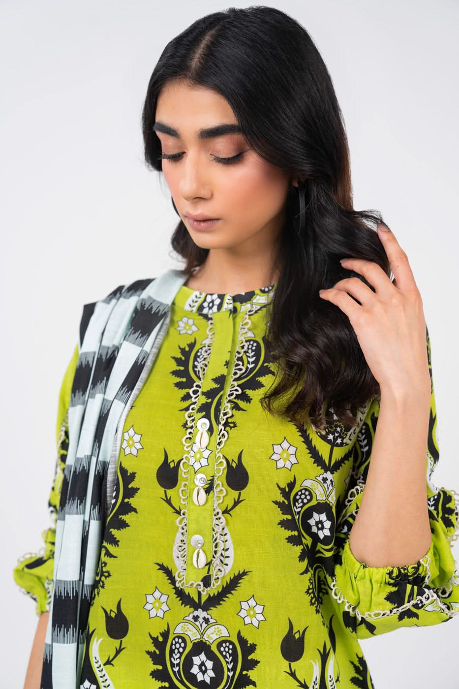 Al Karam | Winter 24 | FW-38-24 - Official Alkaram stockist in UK - Sakeena London