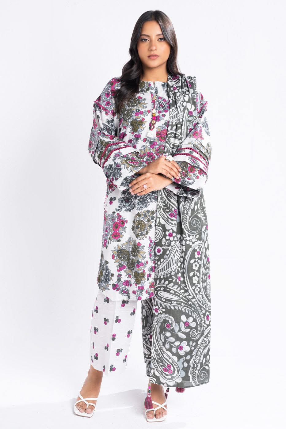 Al Karam | Winter 24 | PF-48-24 - Official Alkaram stockist in UK - Sakeena London