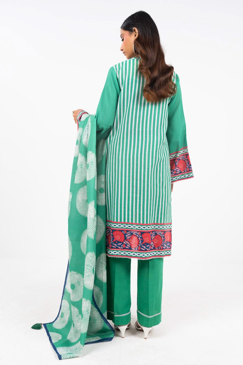 Al Karam | Winter 24 | FW-53-24 - Official Alkaram stockist in UK - Sakeena London