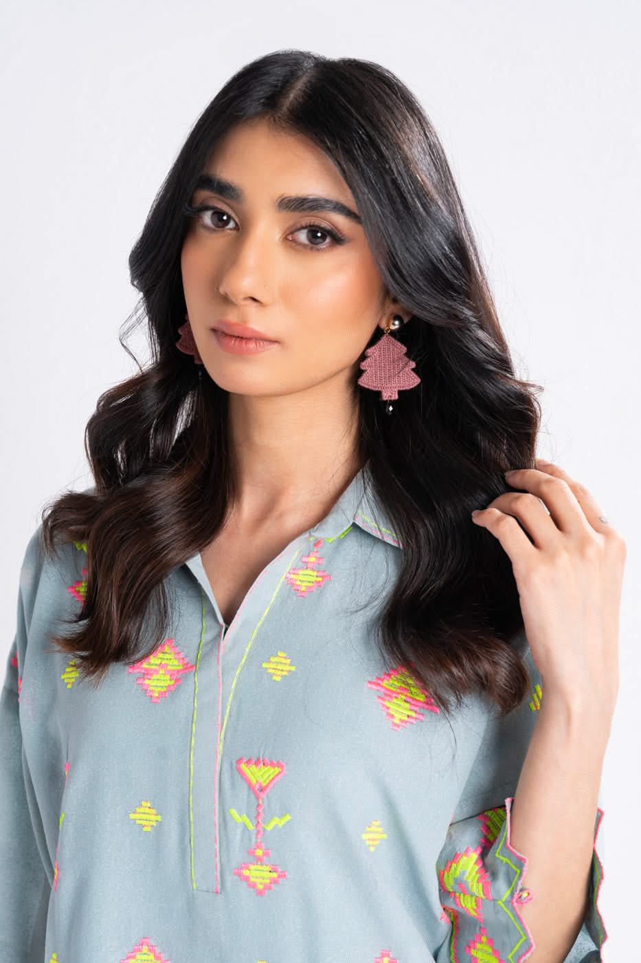 Al Karam | Winter 24 | FW-58-24 - Official Alkaram stockist in UK - Sakeena London
