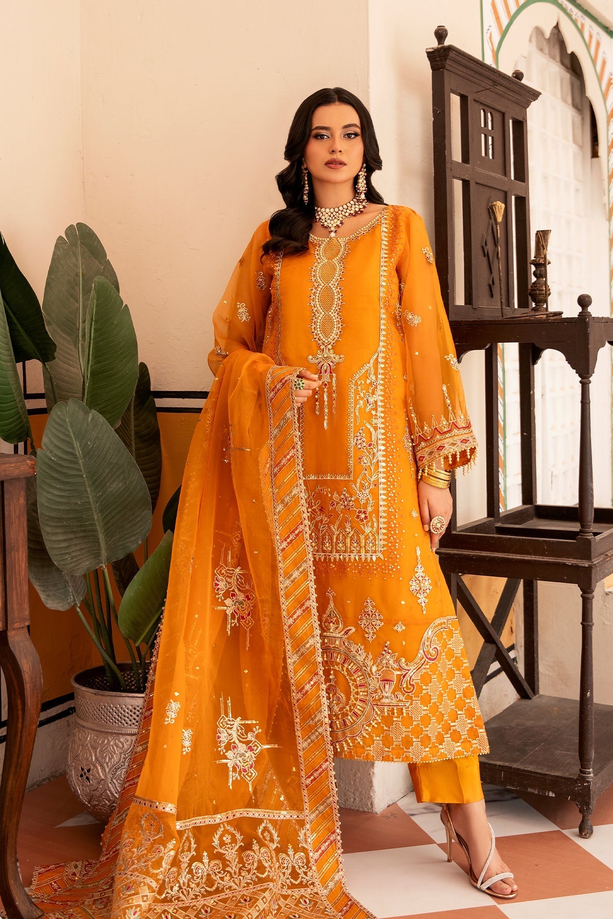Rajwani | Luxury Formals | NAZNEEN - Official Rajwani stockist in UK - Sakeena London