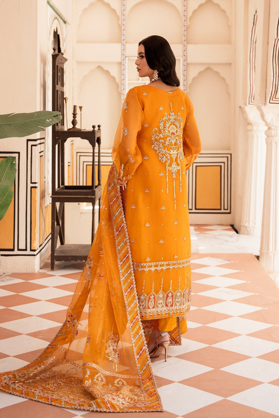 Rajwani | Luxury Formals | NAZNEEN - Official Rajwani stockist in UK - Sakeena London
