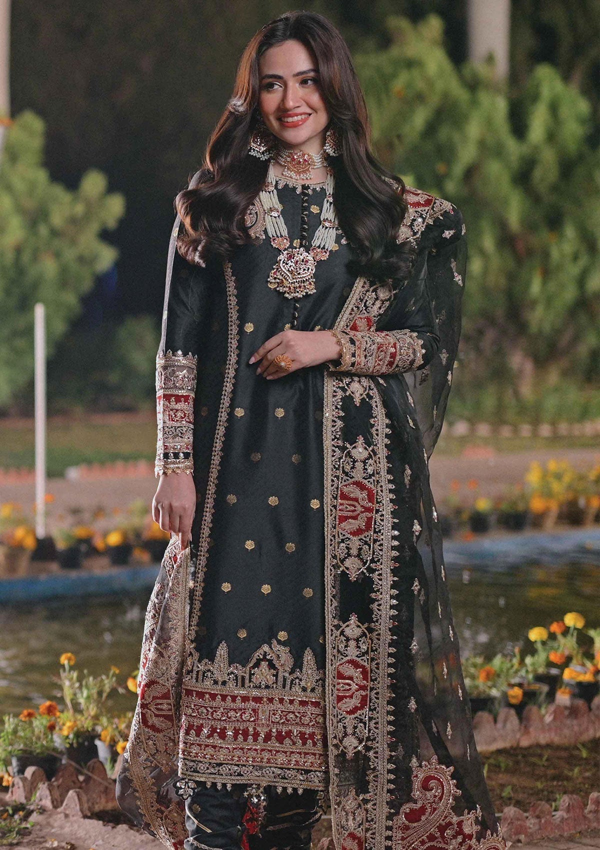 Formal Collection - Qalamkar - Mastani - MT#01 (IRUM)
