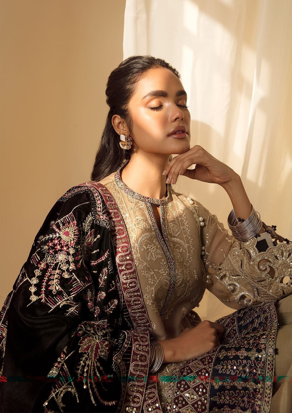 Formal Dress - Alizeh - Premium Velvet - D#1 (Zawiya)
