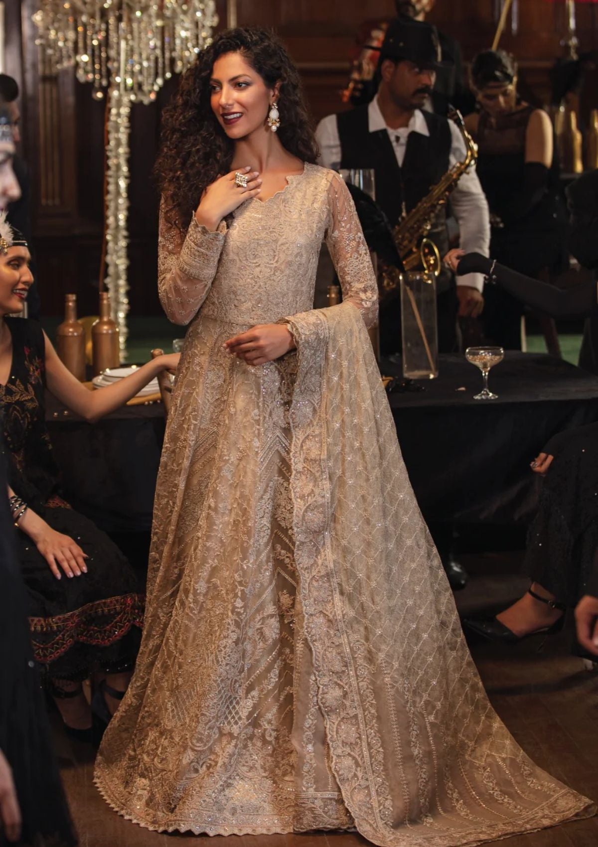 Formal Dress - Iznik - La Royale - Coronation - IRC#10