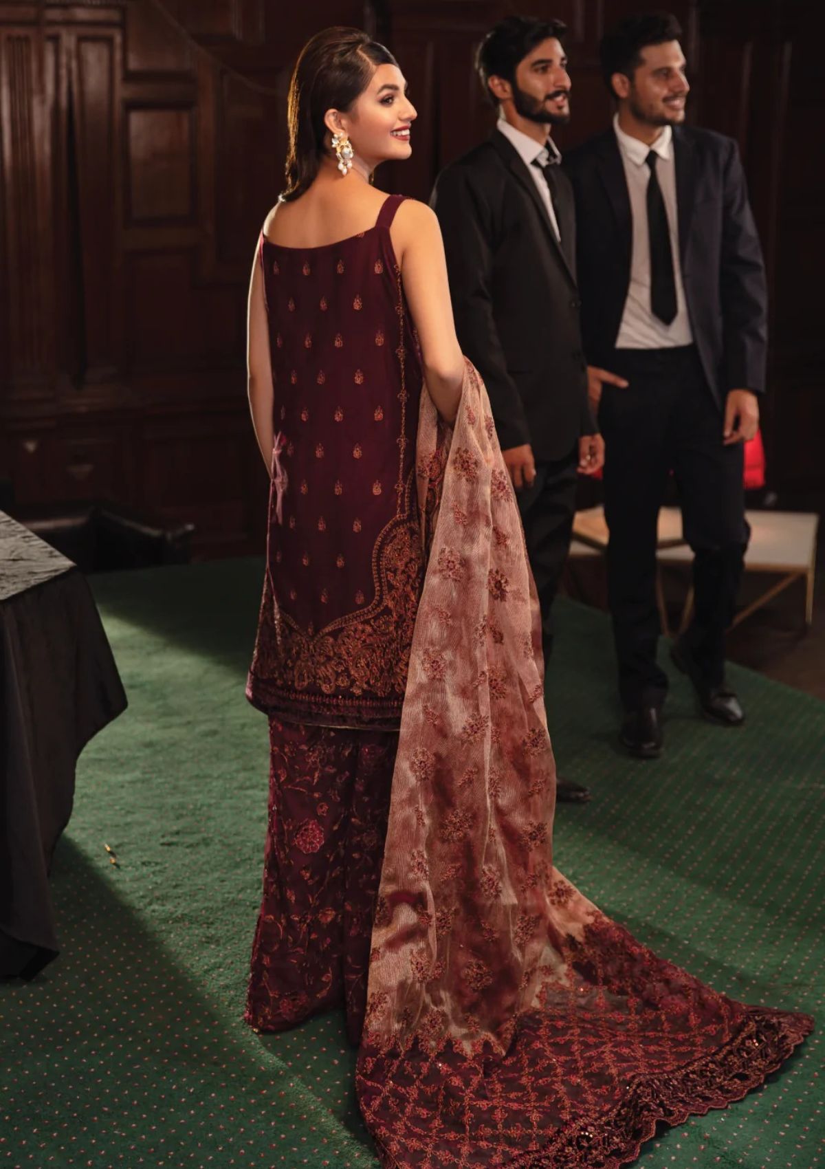 Formal Dress - Iznik - La Royale - Enchanto - IRC#7