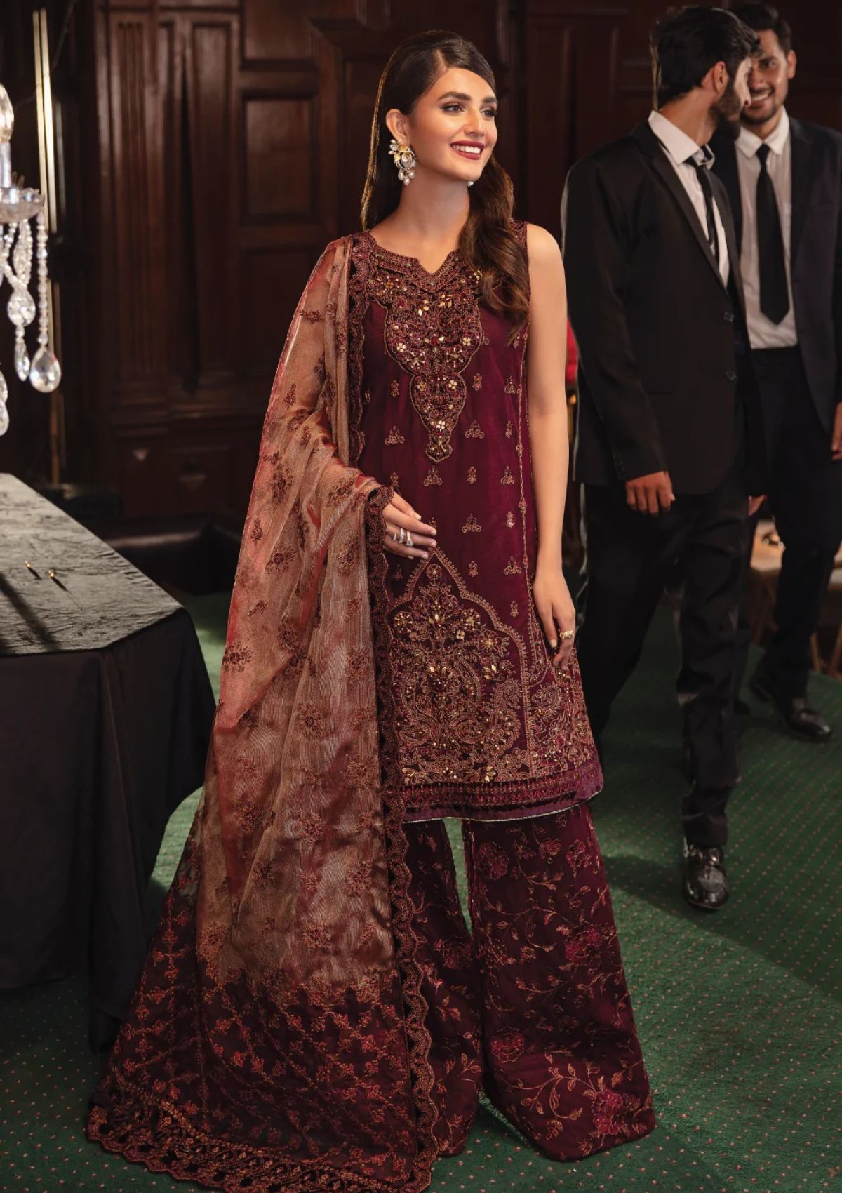 Formal Dress - Iznik - La Royale - Enchanto - IRC#7