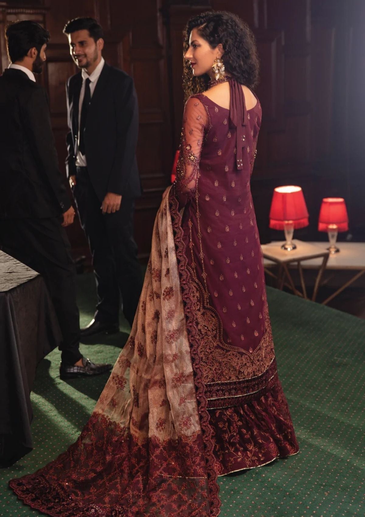 Formal Dress - Iznik - La Royale - Enchanto - IRC#7