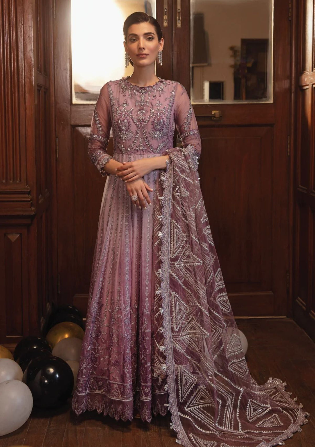 Formal Dress - Iznik - La Royale - Epoch - IRC#2