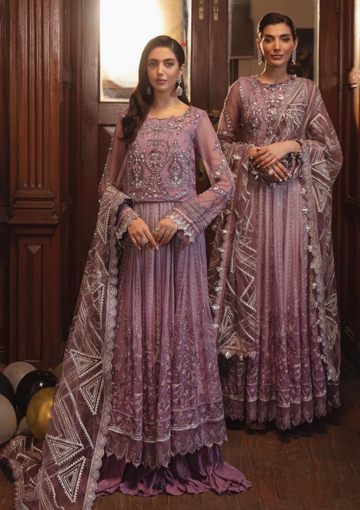 Formal Dress - Iznik - La Royale - Epoch - IRC#2