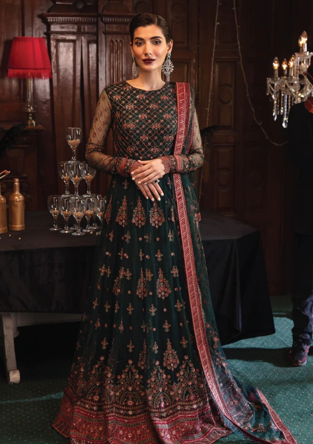 Formal Dress - Iznik - La Royale - Espoir - IRC#8
