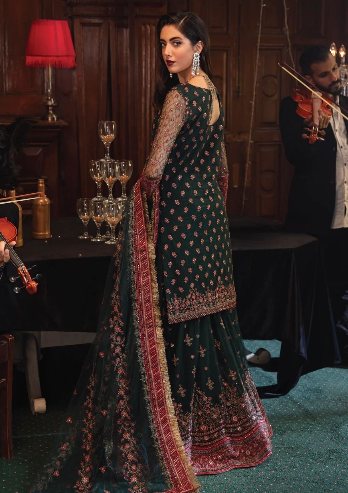 Formal Dress - Iznik - La Royale - Espoir - IRC#8
