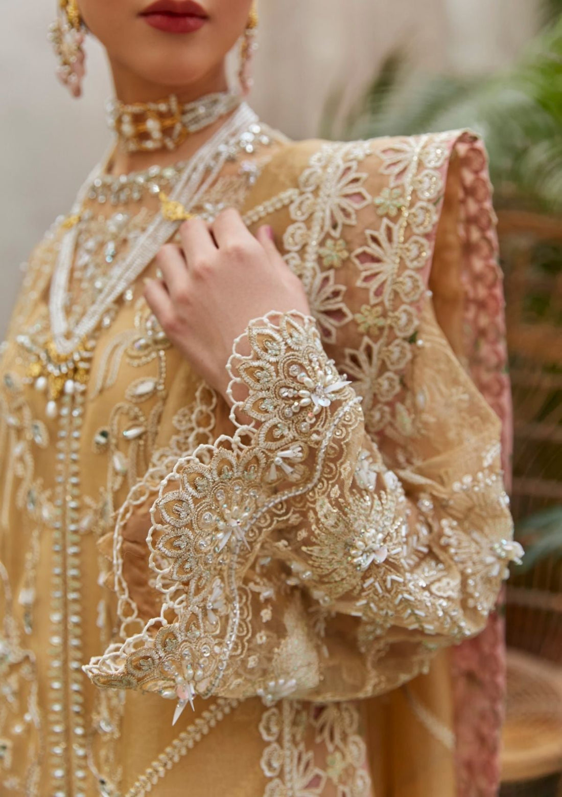Formal Dress - Suffuse - Freeshia - (Kira)