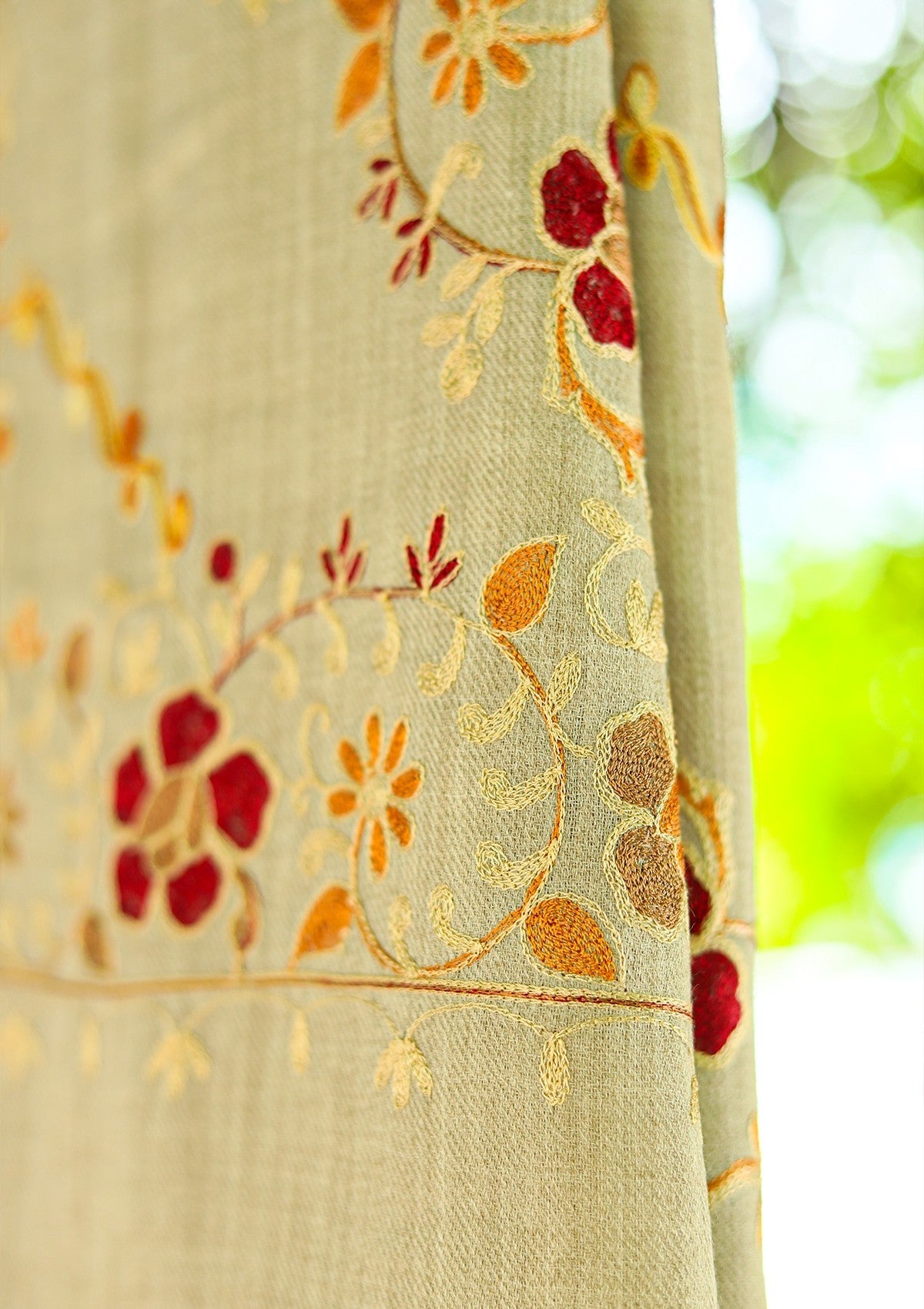ARI Work Wool Shawl D - 03 - L Mouse