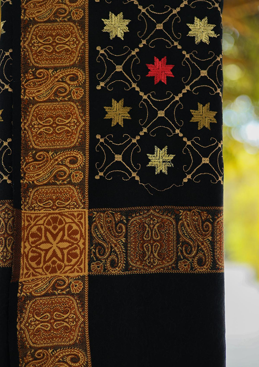 Wool Embroidered Shawl D - 18 - BLACK