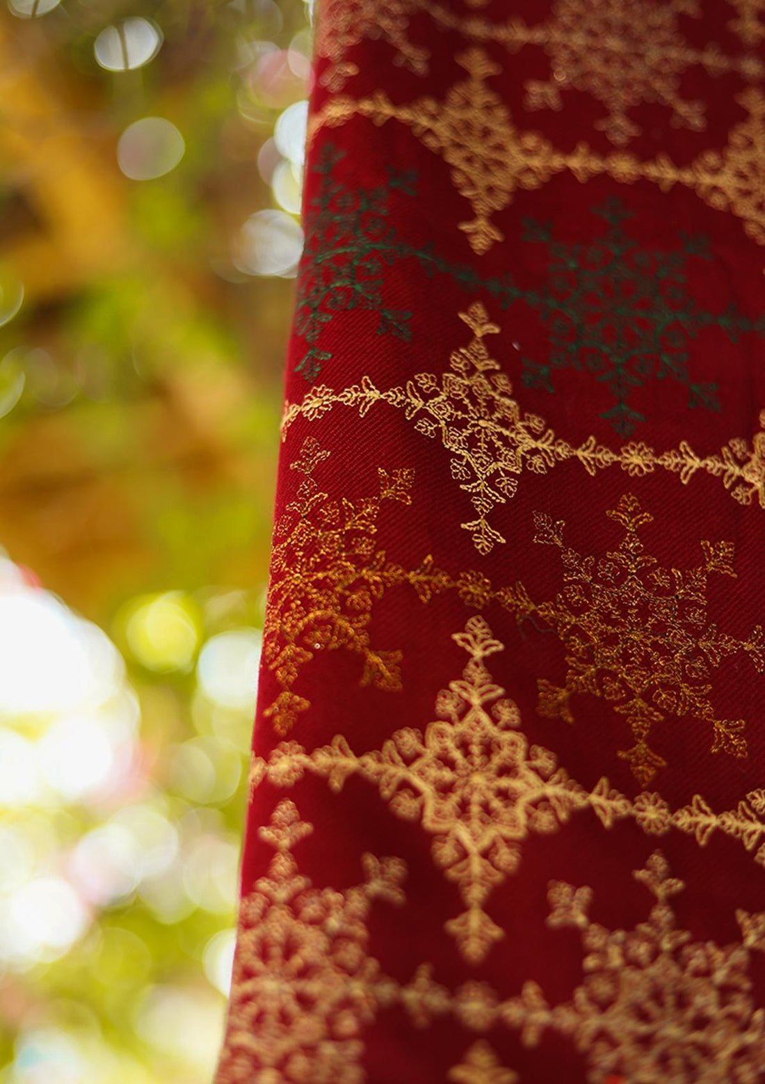 Wool Embroidered Shawl D - 19 - MAROON