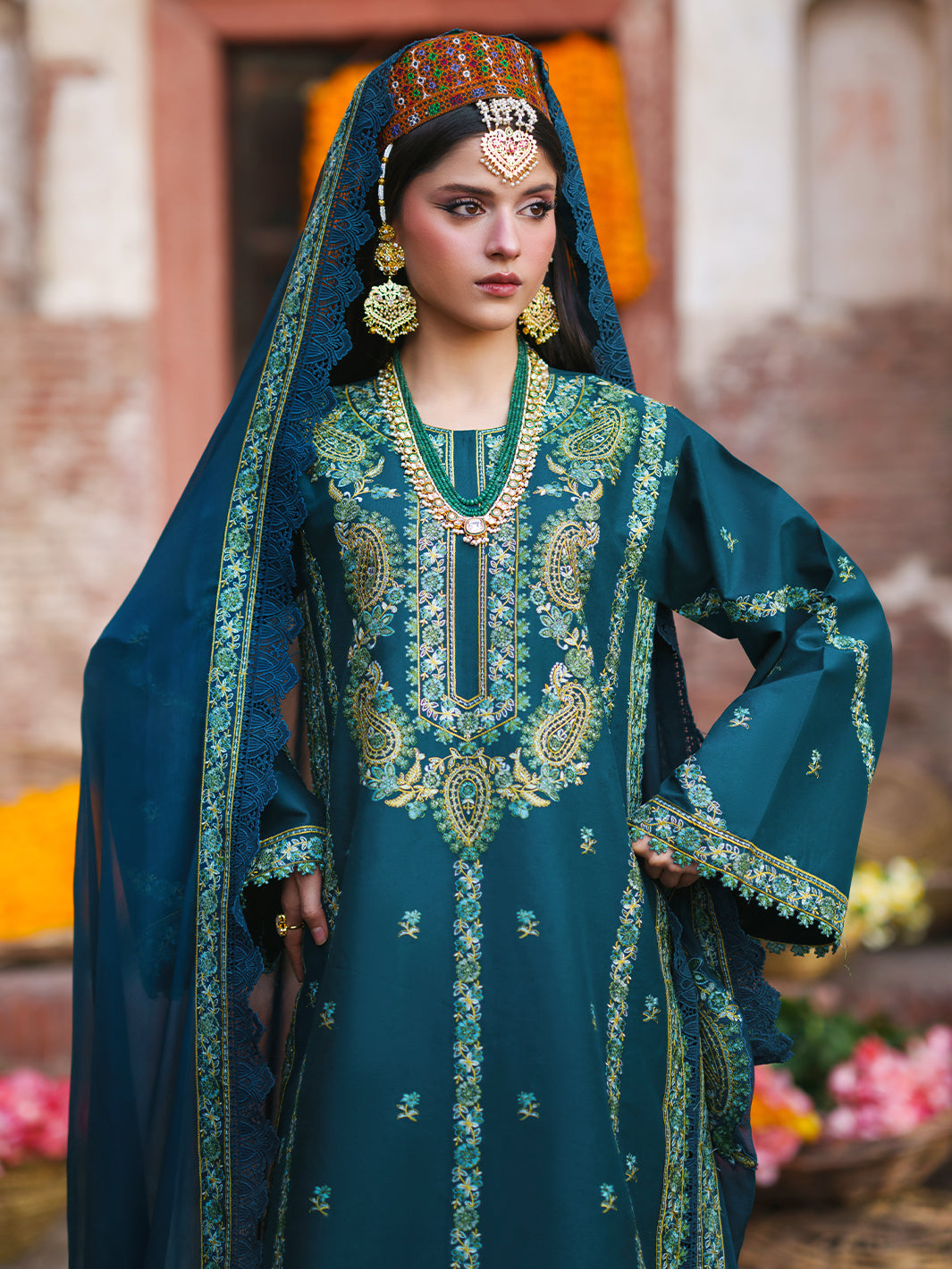 Mahnur | Gul Luxury Lawn 26 | G-002