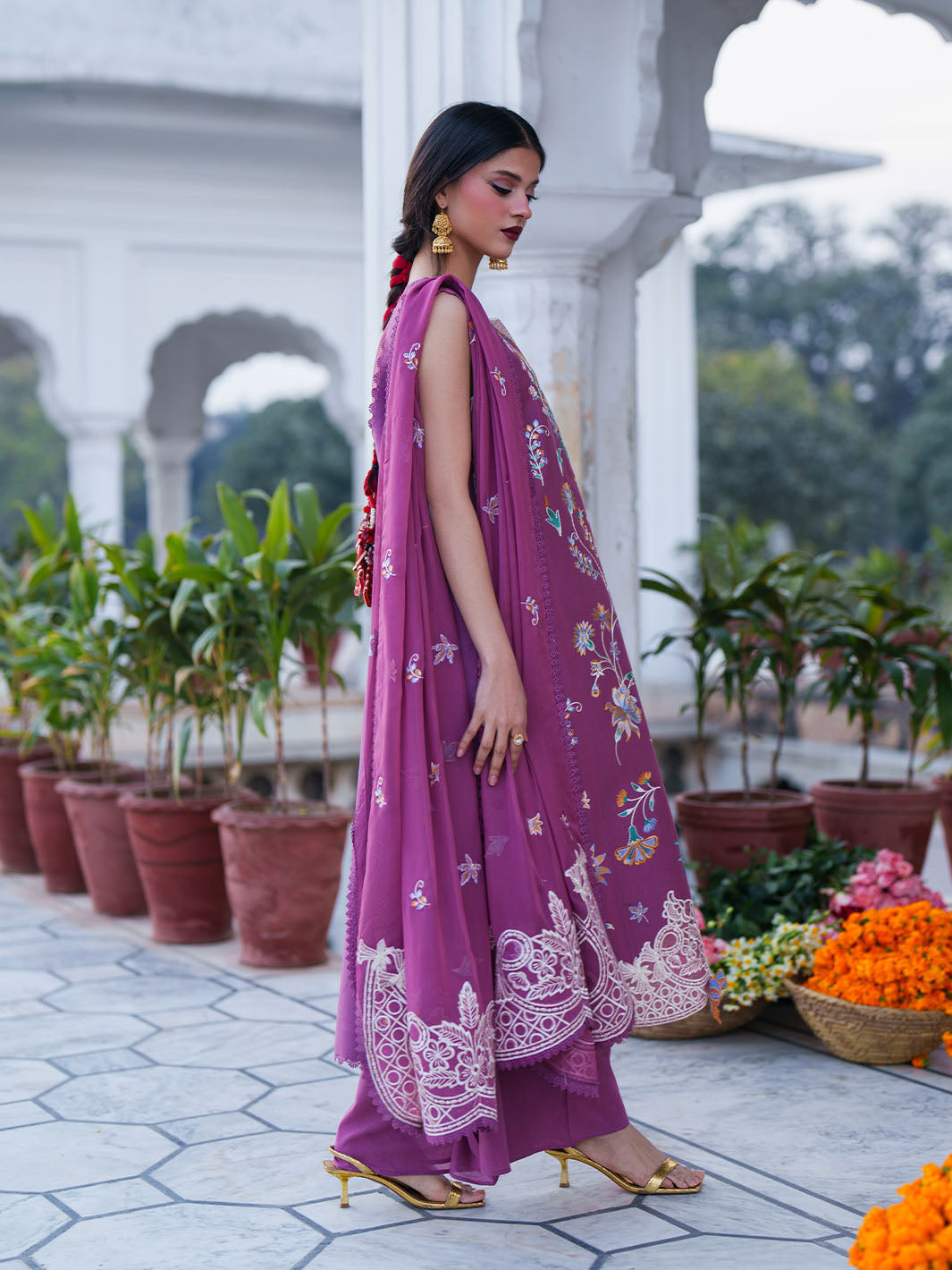 Mahnur | Gul Luxury Lawn 26 | G-007