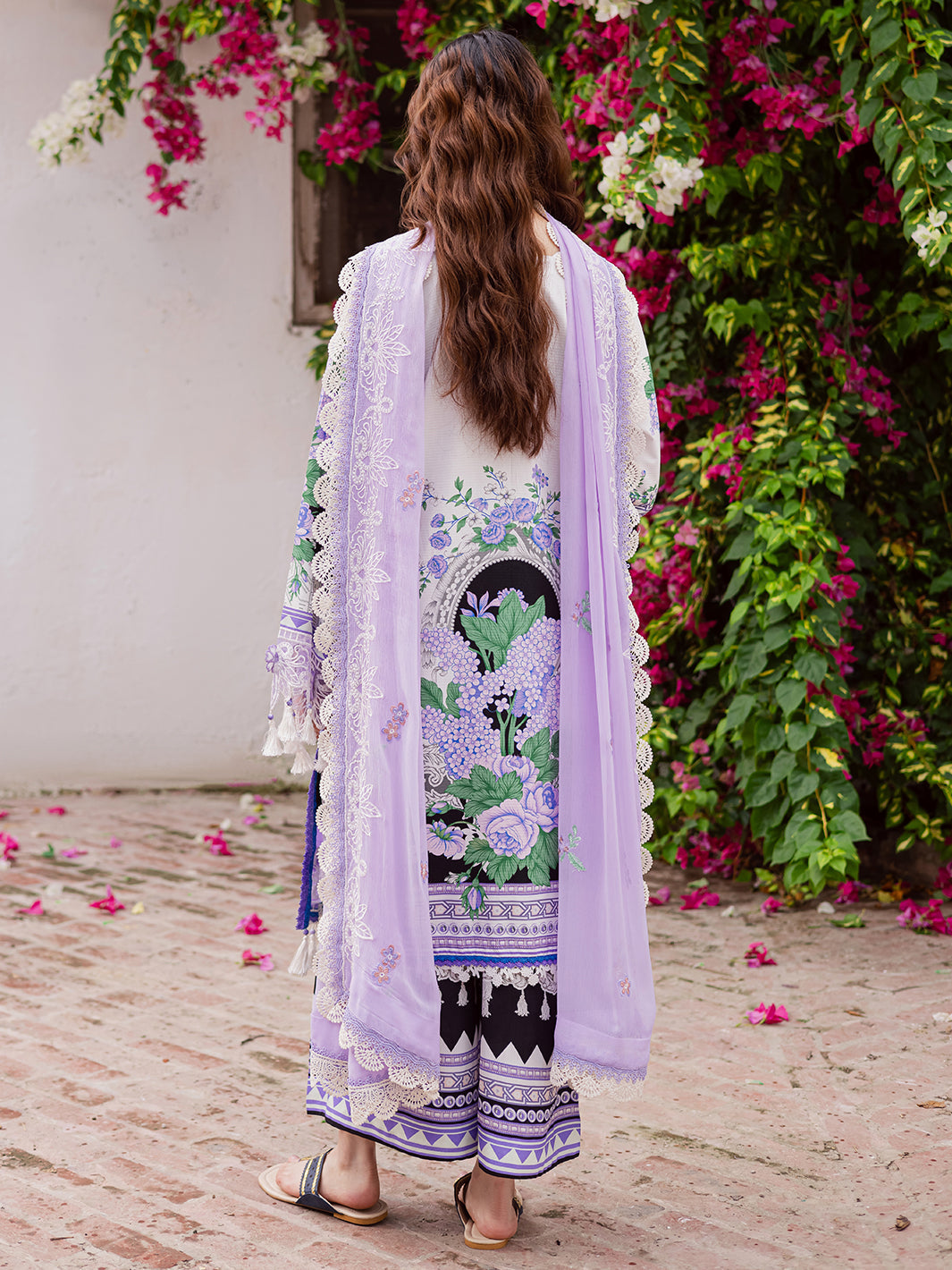 Mahnur | Gulzar Winter 25 | G - 02 - Official Mahnur stockist in UK - Sakeena London