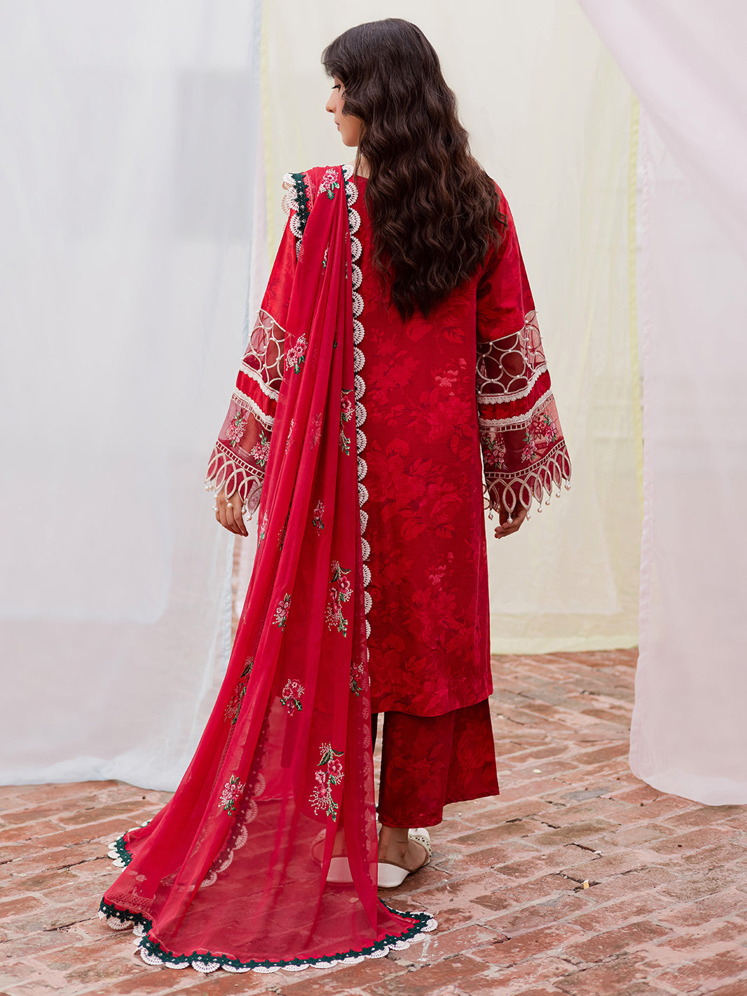 Mahnur | Gulzar Winter 25 | G - 03 - Official Mahnur stockist in UK - Sakeena London