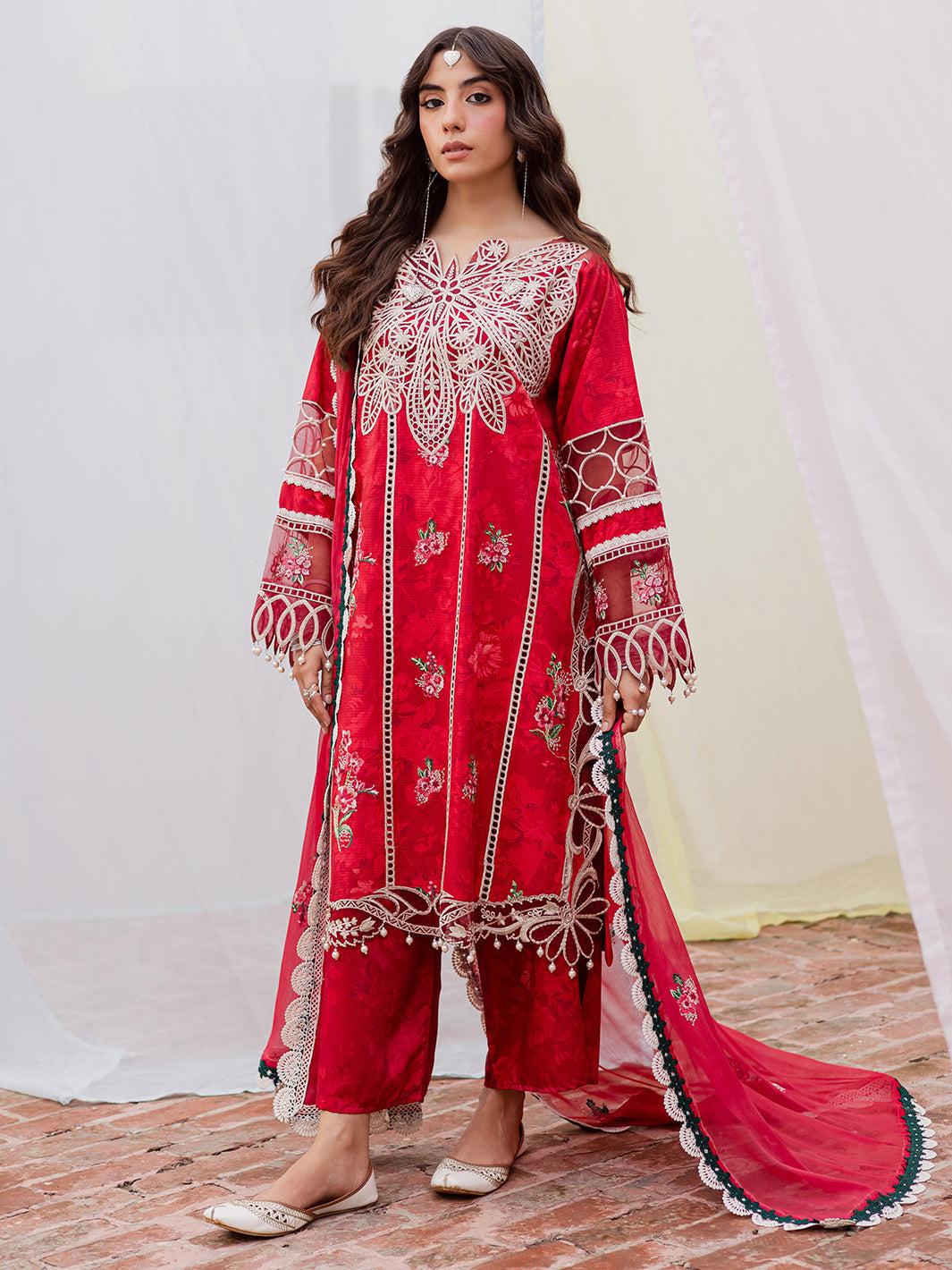 Mahnur | Gulzar Winter 25 | G - 03 - Official Mahnur stockist in UK - Sakeena London
