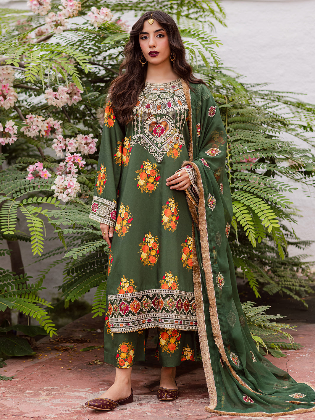 Mahnur | Gulzar Winter 25 | G - 05 - Official Mahnur stockist in UK - Sakeena London