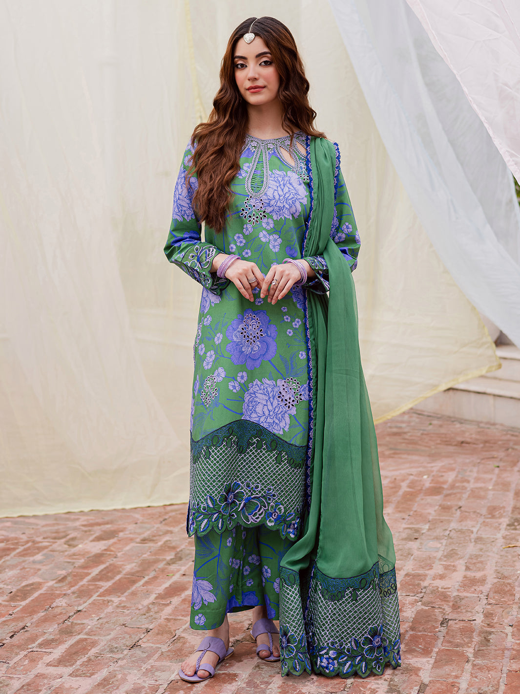 Mahnur | Gulzar Winter 25 | G - 06 - Official Mahnur stockist in UK - Sakeena London
