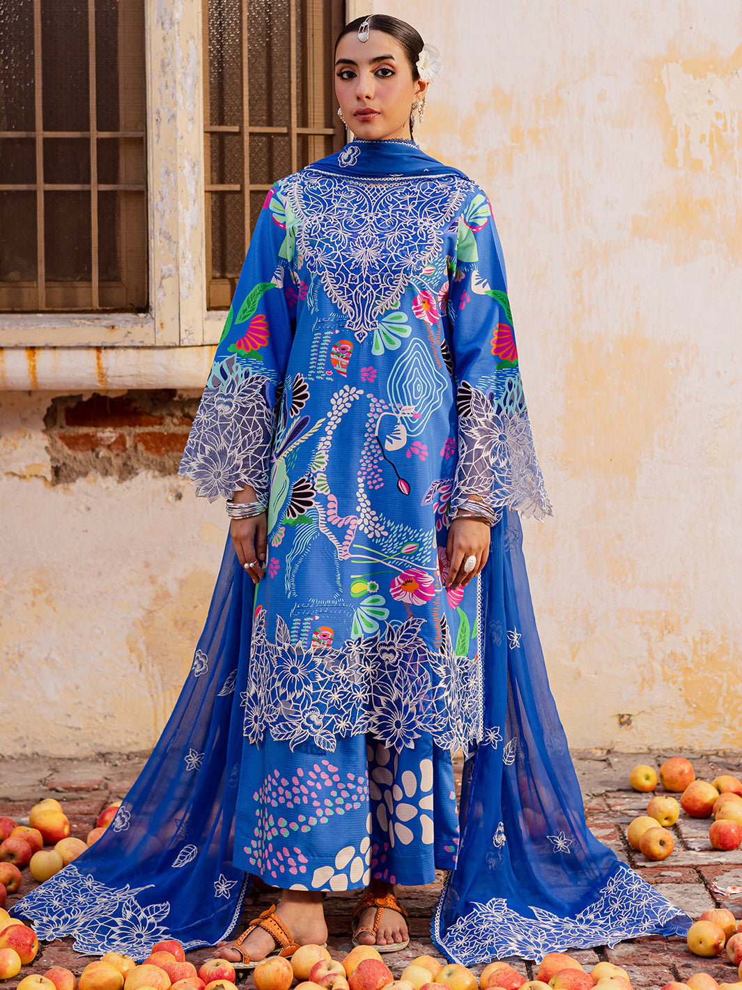 Mahnur | Gulzar Winter 25 | G - 10 - Official Mahnur stockist in UK - Sakeena London