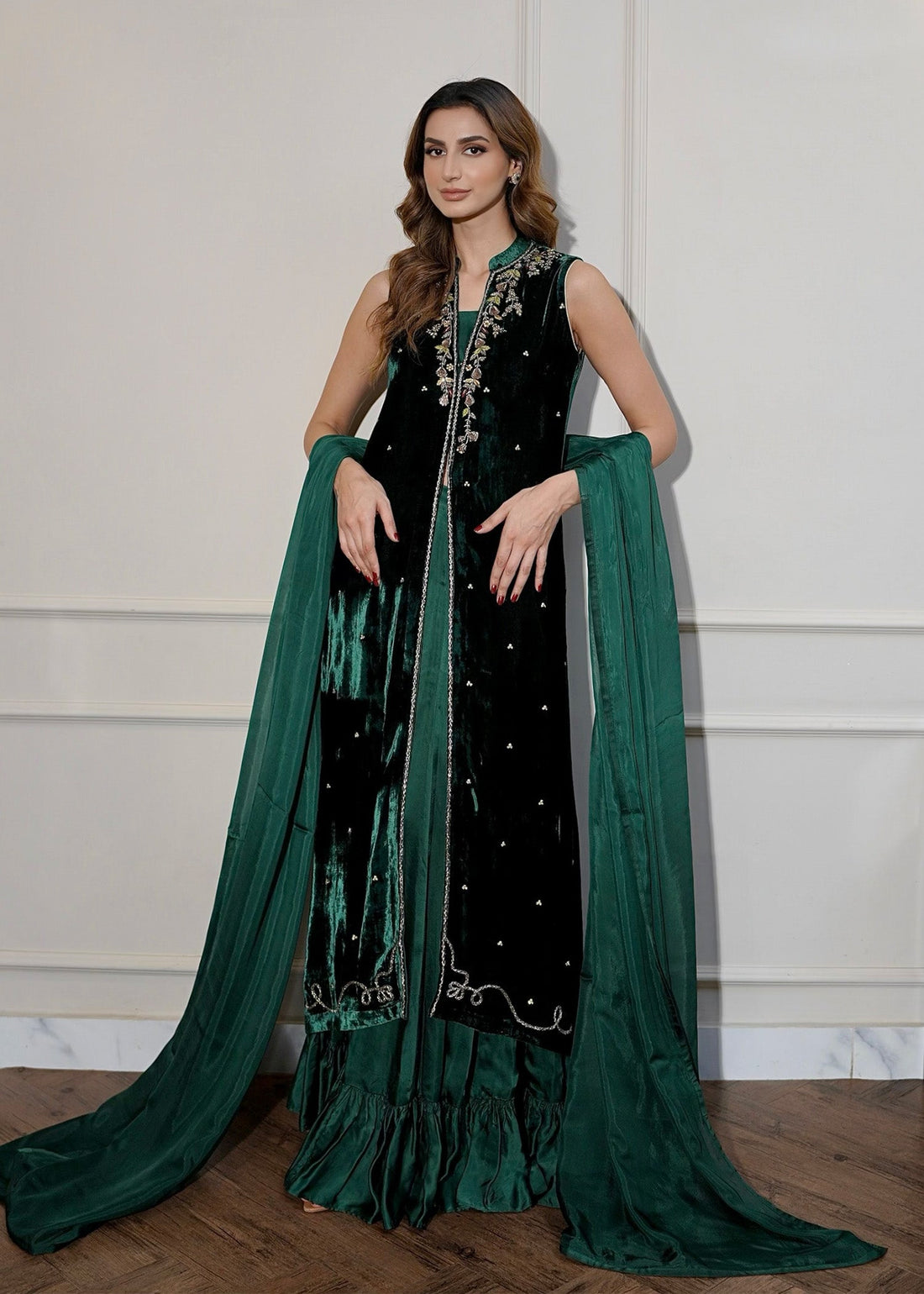 Mahum Asad | Voila Velvets | Emerald - Official Mahum Asad stockist in UK - Sakeena London