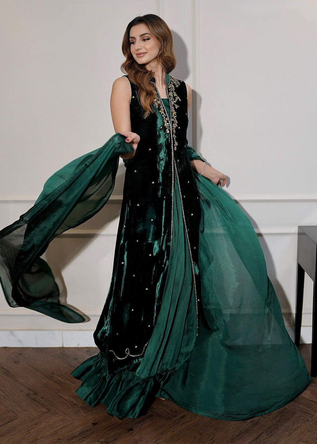 Mahum Asad | Voila Velvets | Emerald - Official Mahum Asad stockist in UK - Sakeena London