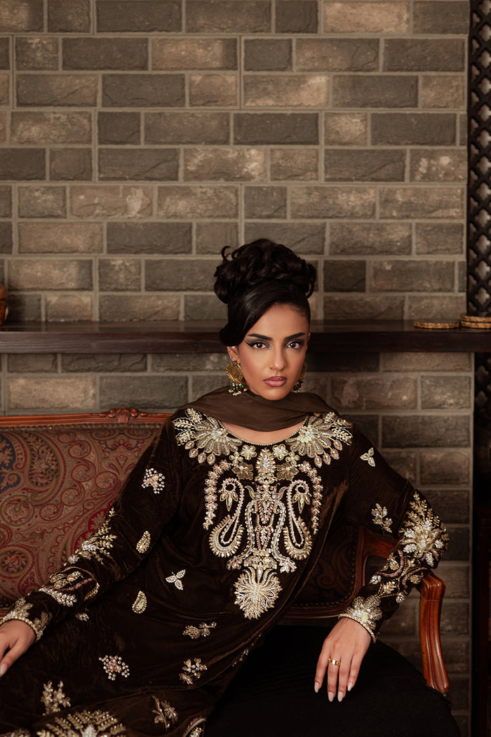 Saira Rizwan | Velvet Pret 25 | GURR-SRVP25-09 - Official Saira Rizwan stockist in UK - Sakeena London