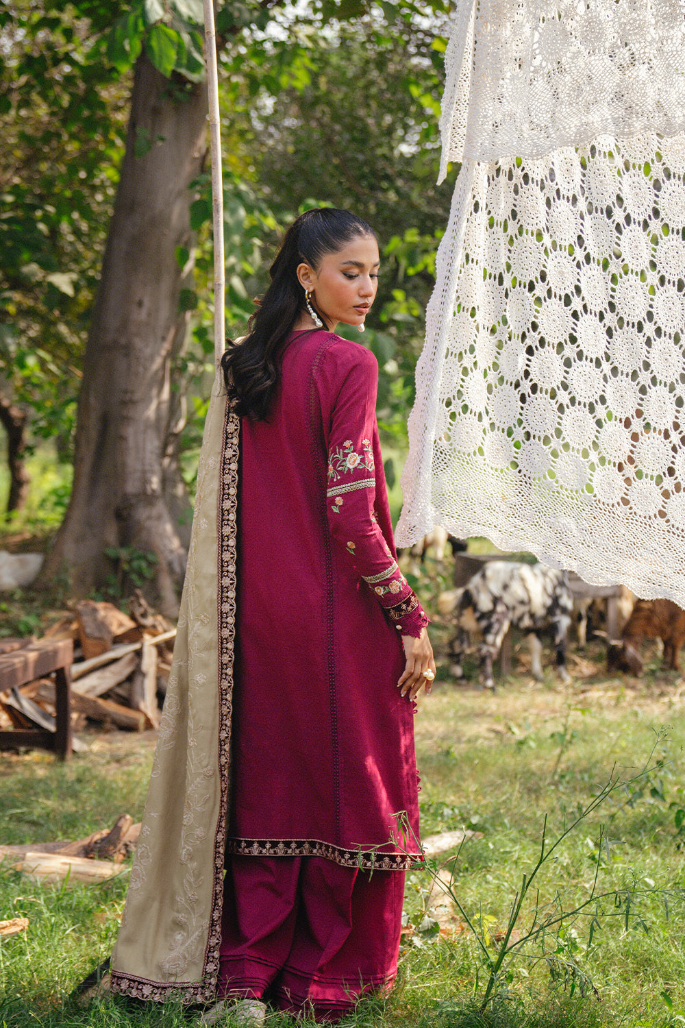 Saira Rizwan | Winter 2024 | SANSA-SRW24-09 - Official Saira Rizwan stockist in UK - Sakeena London