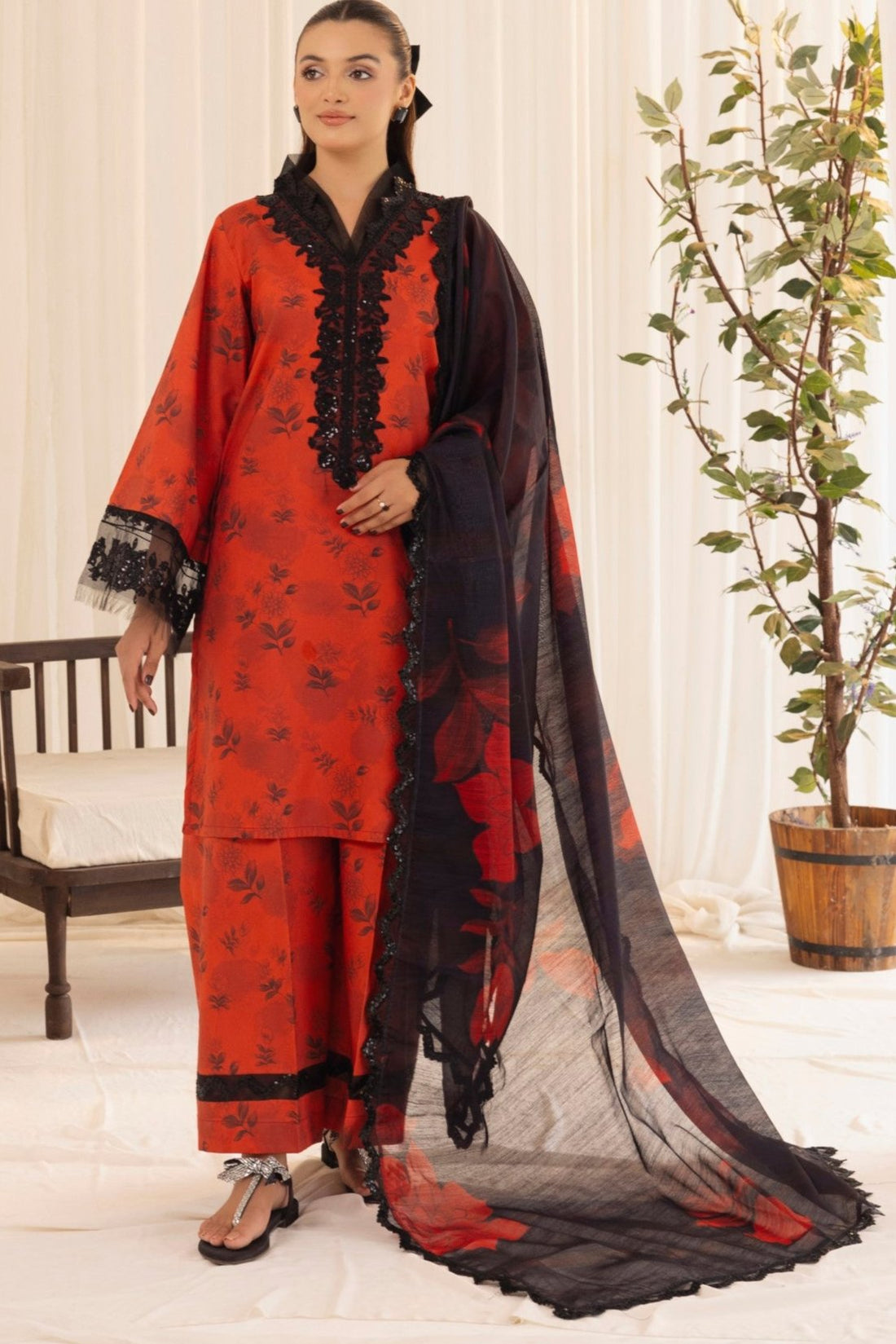 Mohagni | Tulip 25 | GLS-13 - Official Mohagni stockist in UK - Sakeena London