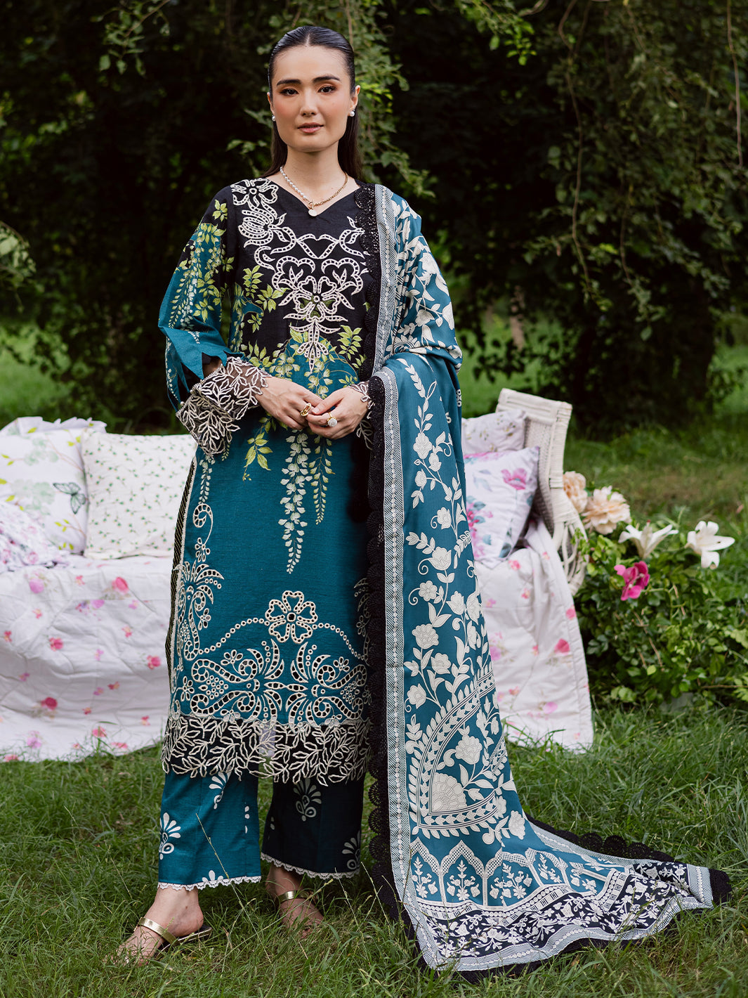 Mahnur | Gardenia Khaddar 25 | GR-04 - Official Mahnur stockist in UK - Sakeena London