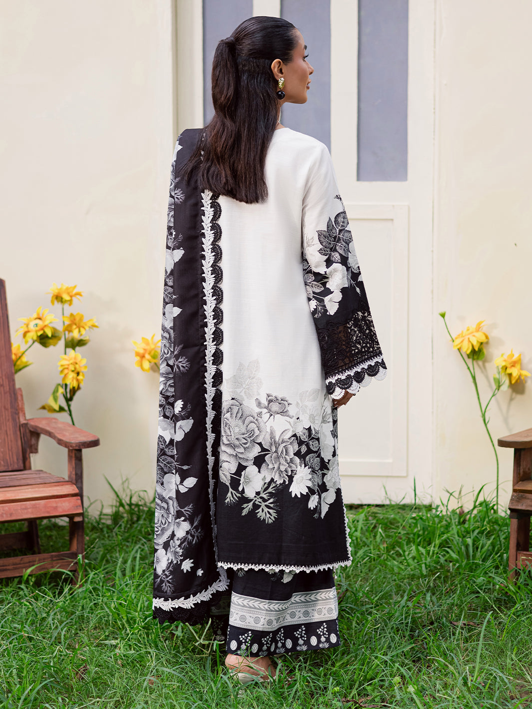 Mahnur | Gardenia Khaddar 25 | GR-05 - Official Mahnur stockist in UK - Sakeena London
