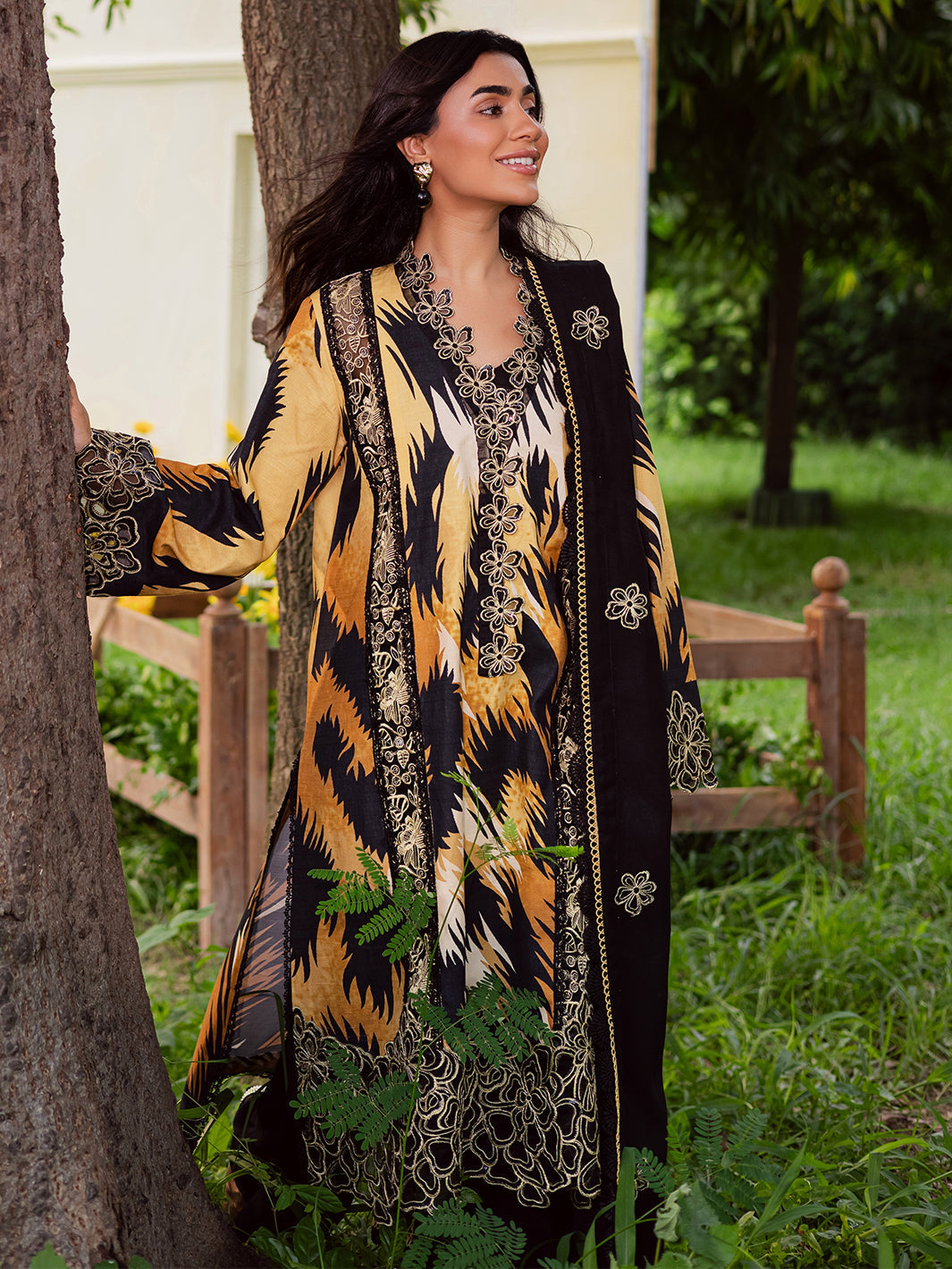 Mahnur | Gardenia Khaddar 25 | GR-09 - Official Mahnur stockist in UK - Sakeena London