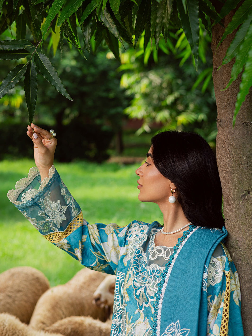 Mahnur | Gardenia Khaddar 25 | GR-11 - Official Mahnur stockist in UK - Sakeena London