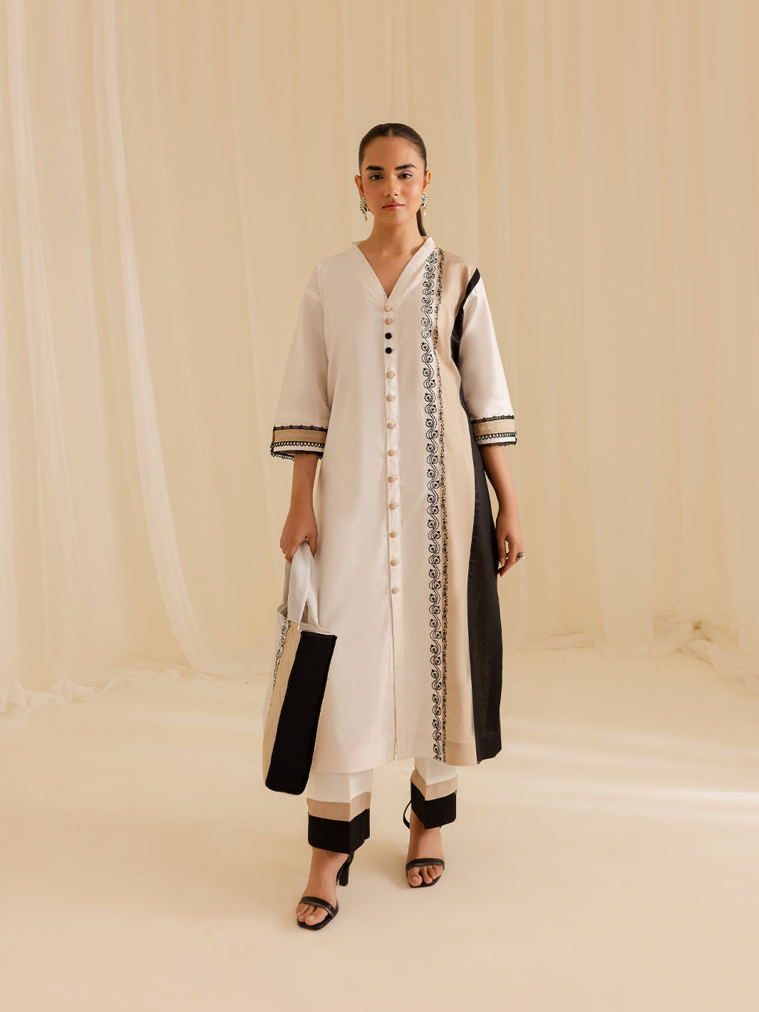 Mahnur | Petal Whispers Lawn Pret | Gardenia - Official Mahnur stockist in UK - Sakeena London