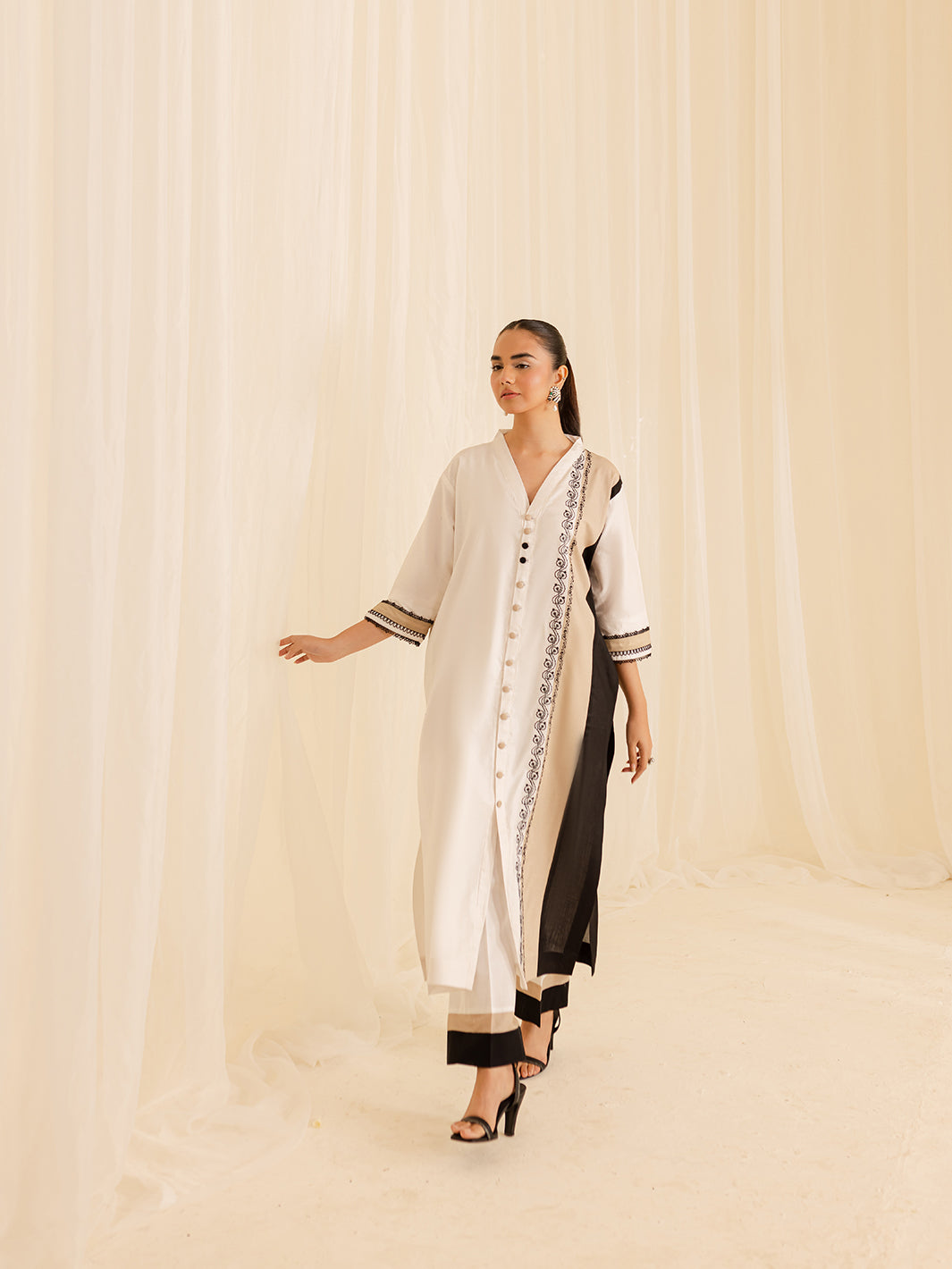 Mahnur | Petal Whispers Lawn Pret | Gardenia - Official Mahnur stockist in UK - Sakeena London
