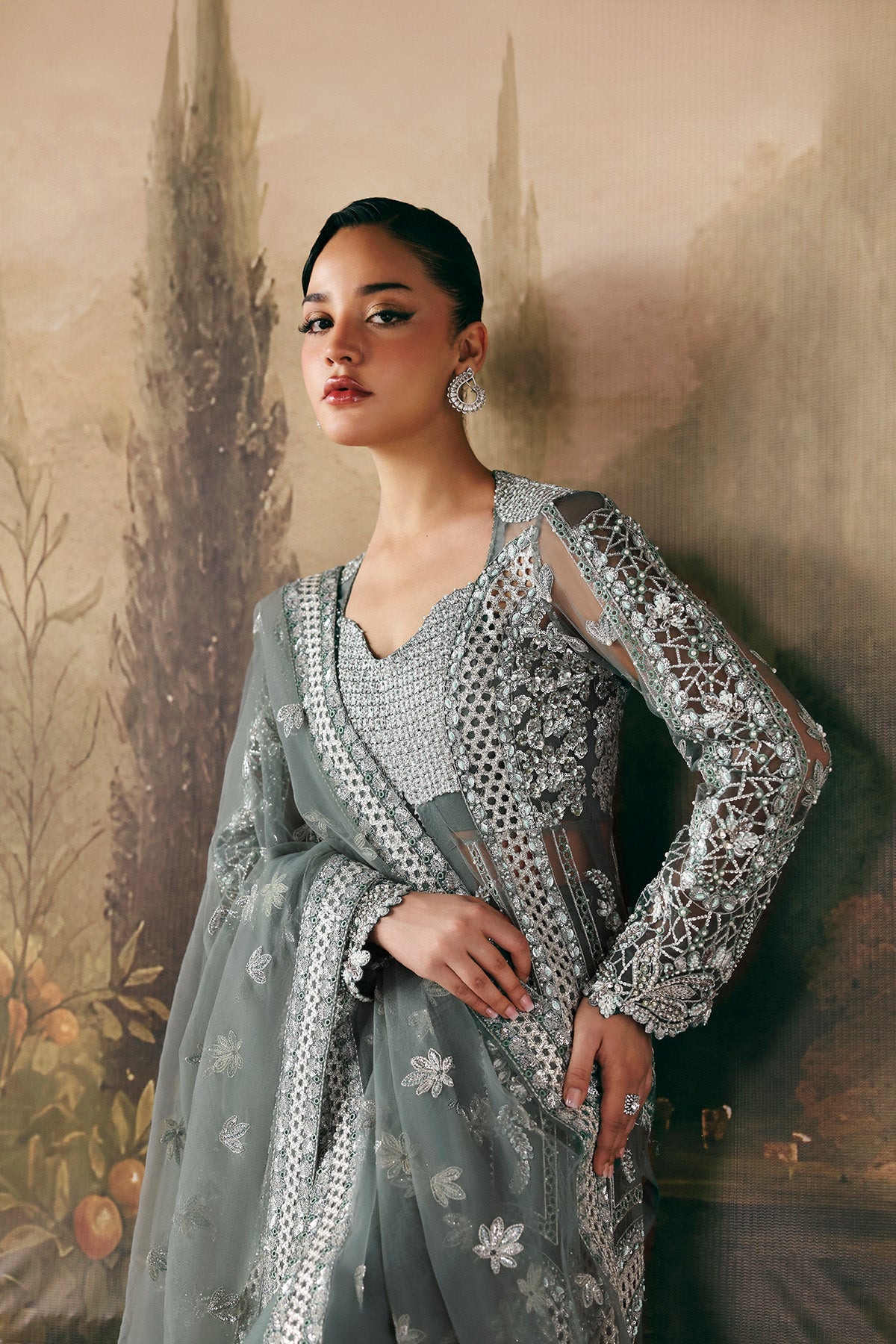 Afrozeh | La Fuchsia '26 | Crescent