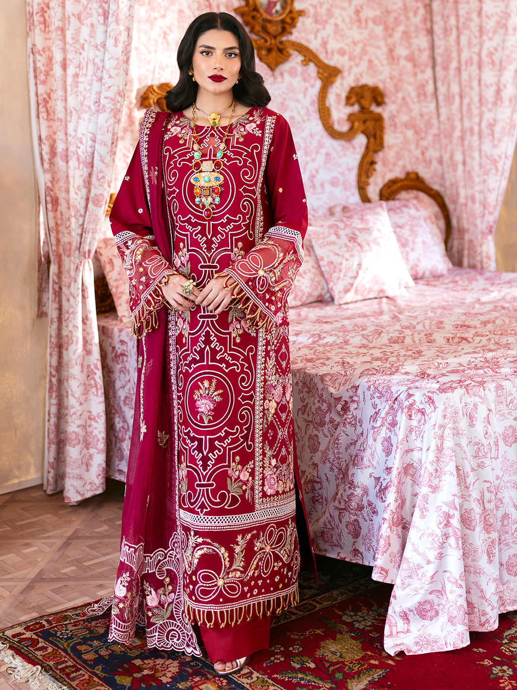 Mahnur | Sophie Luxury Lawn 25 | Ginny - Official Mahnur stockist in UK - Sakeena London