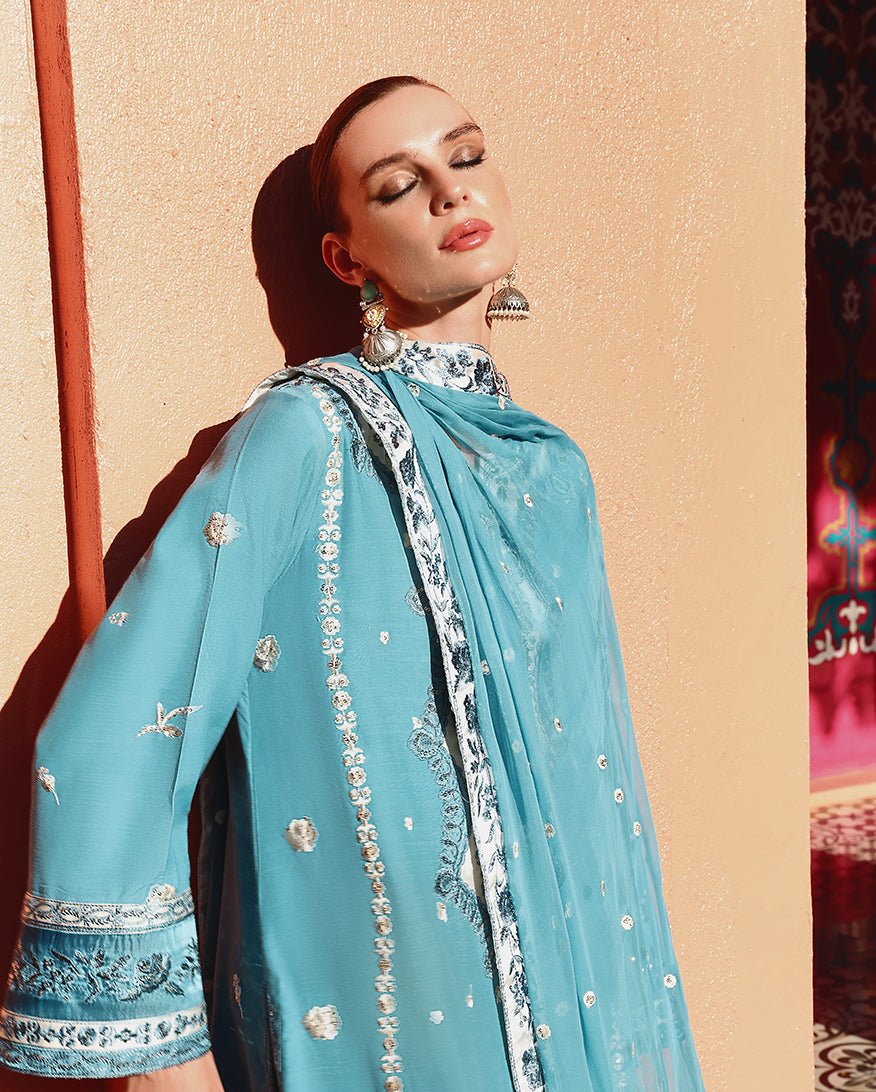 Mushq | Nuvera Raw Silk 26 | Glinda