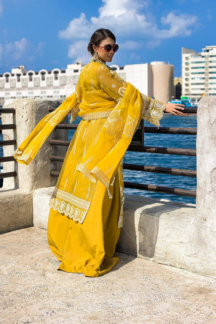 Kara | Kamdani Festive Collection | Glowing Aura - Official Kara stockist in UK - Sakeena London