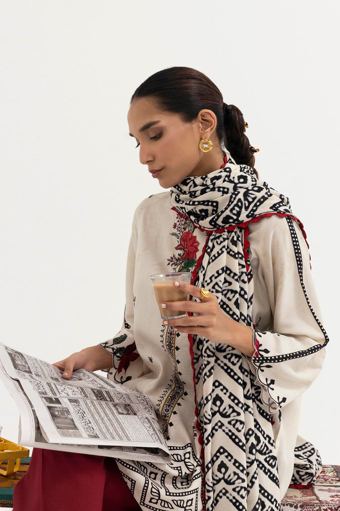 Sana Safinaz | Mahay Winter 25 | H255-004A-3CY - Official Sana Safinaz stockist in UK - Sakeena London